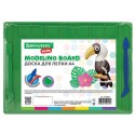 Доска для лепки А4, 280х200 мм, BRAUBERG KIDS, зеленая, 7 отделений для пластилина, 2 стека
